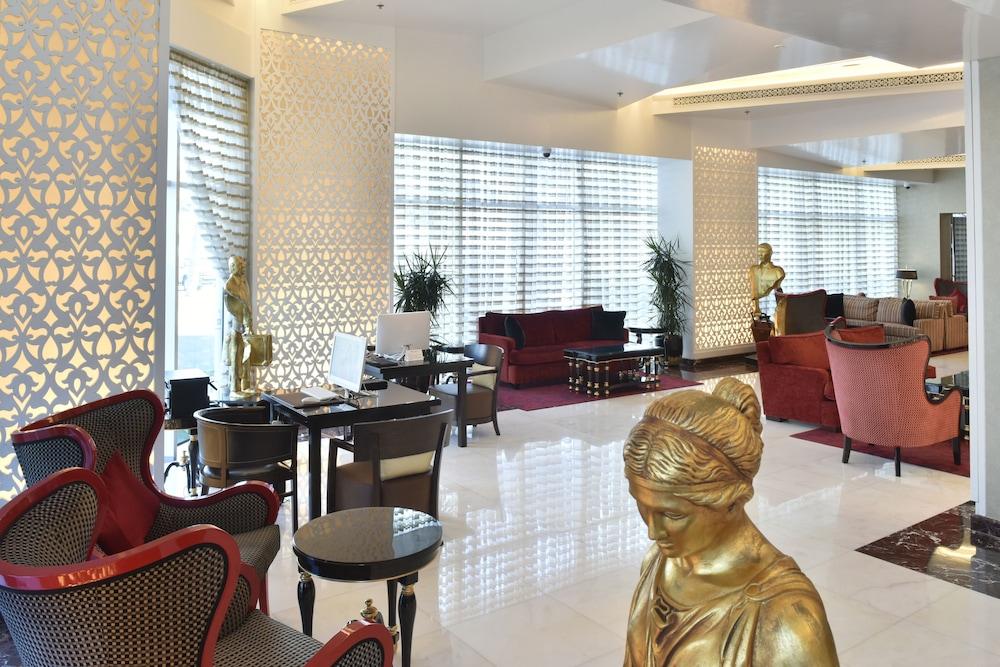 Swiss-belhotel Seef Bahrain 4*